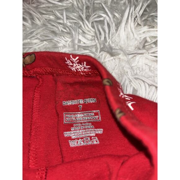 Daughter Queen kids sz. 7 two pc. Holiday reindeer pj set. Cute, grt. shape - Picture 7 of 11